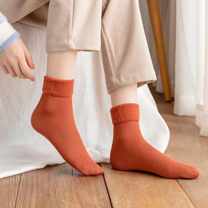1-4 أزواج من الجوارب الدافئة ا - مراجعة Boot Sock Slouchy وسعره