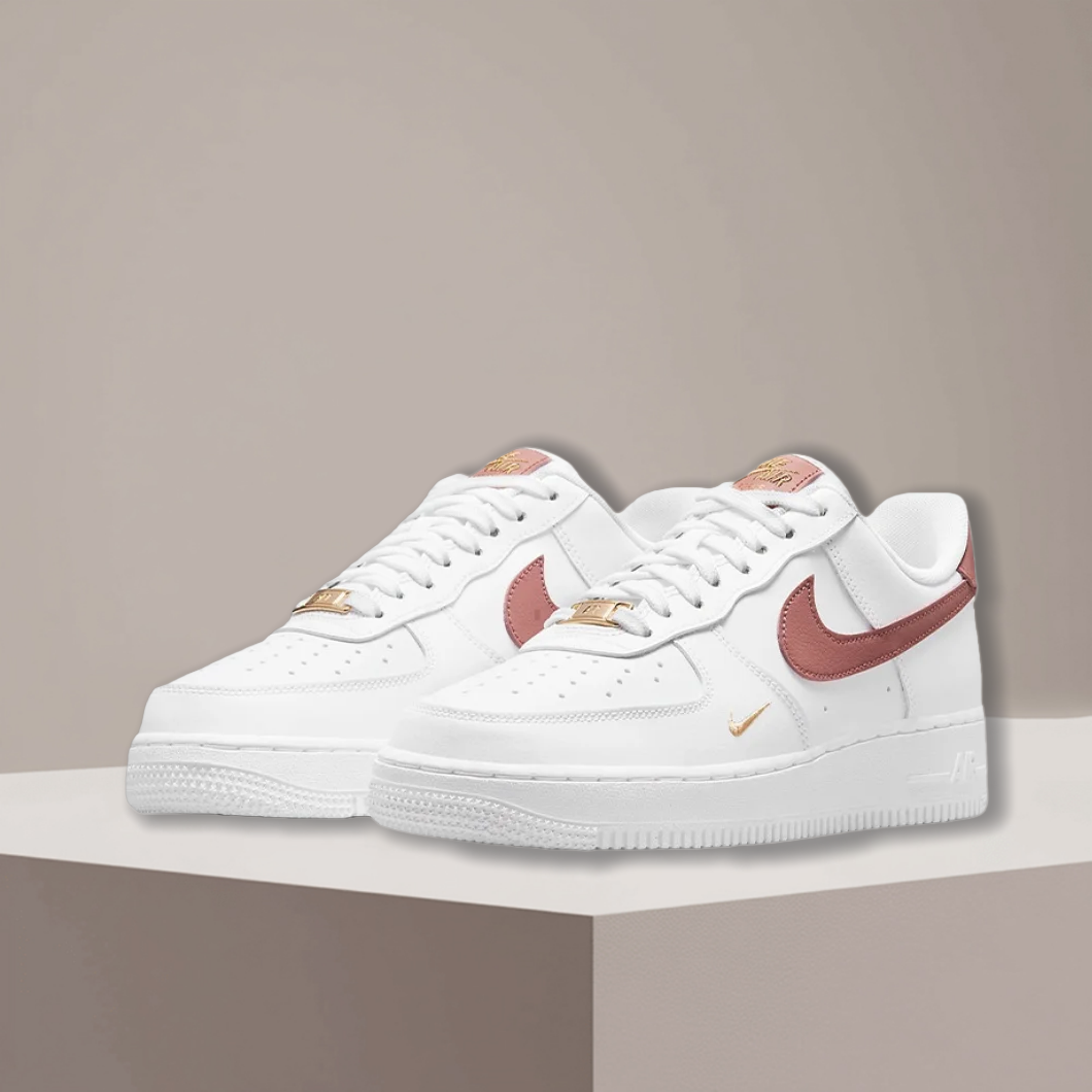 حذاء رياضي كاجوال للجنسين من ن - مراجعة Nike Shoes Air Force 1 وسعره