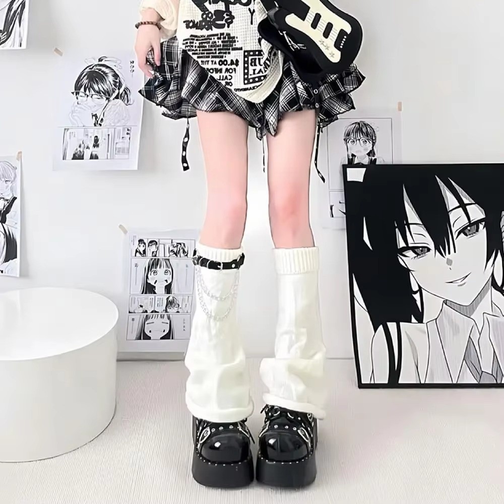 جوارب طويلة محبوكة على الطراز  - مراجعة Boot Sock Slouchy وسعره