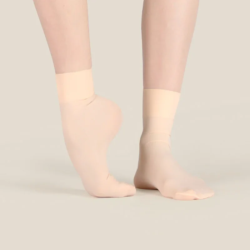 النساء المهنية الباليه الجوارب - مراجعة Grip Sock Yoga وسعره