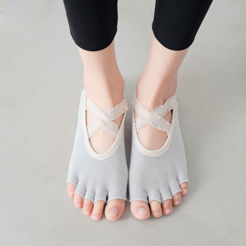 خمسة إصبع اليوغا الجوارب الدان - مراجعة Grip Sock Yoga وسعره
